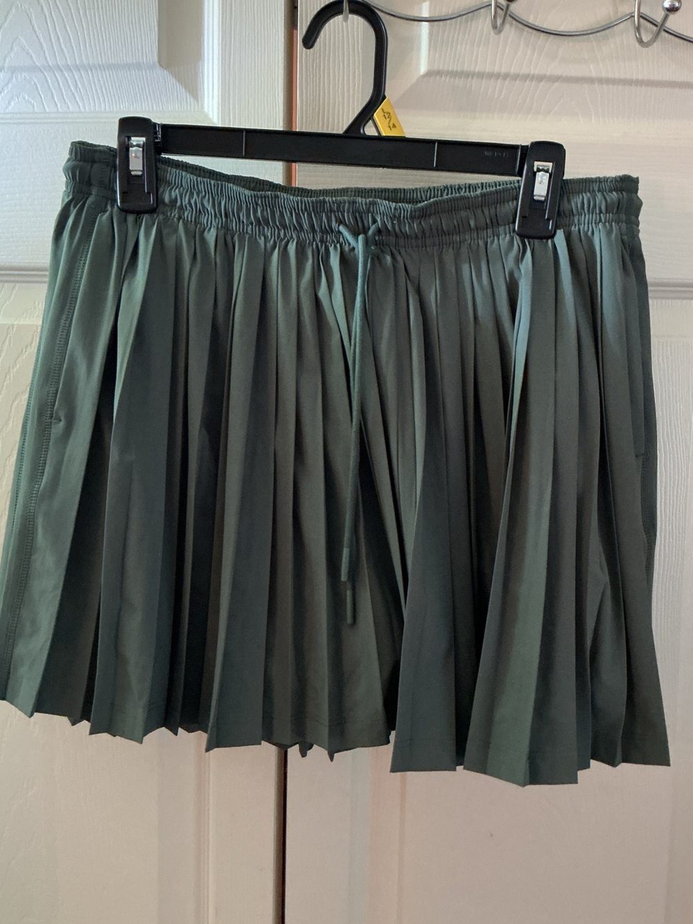 NWOT FLX Pleated Drawstring Mini Skirt - Olive